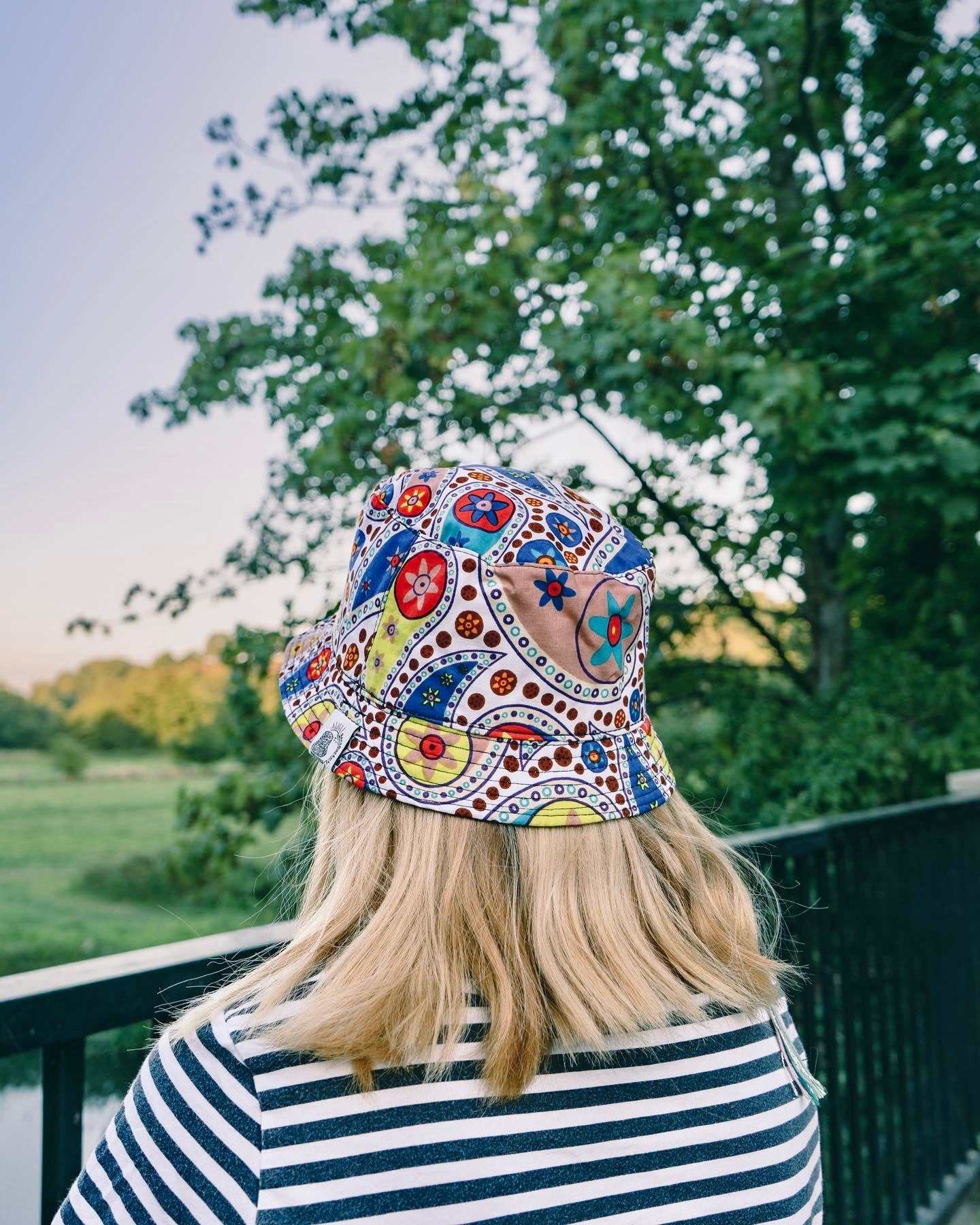 White Reversible Bucket Hat