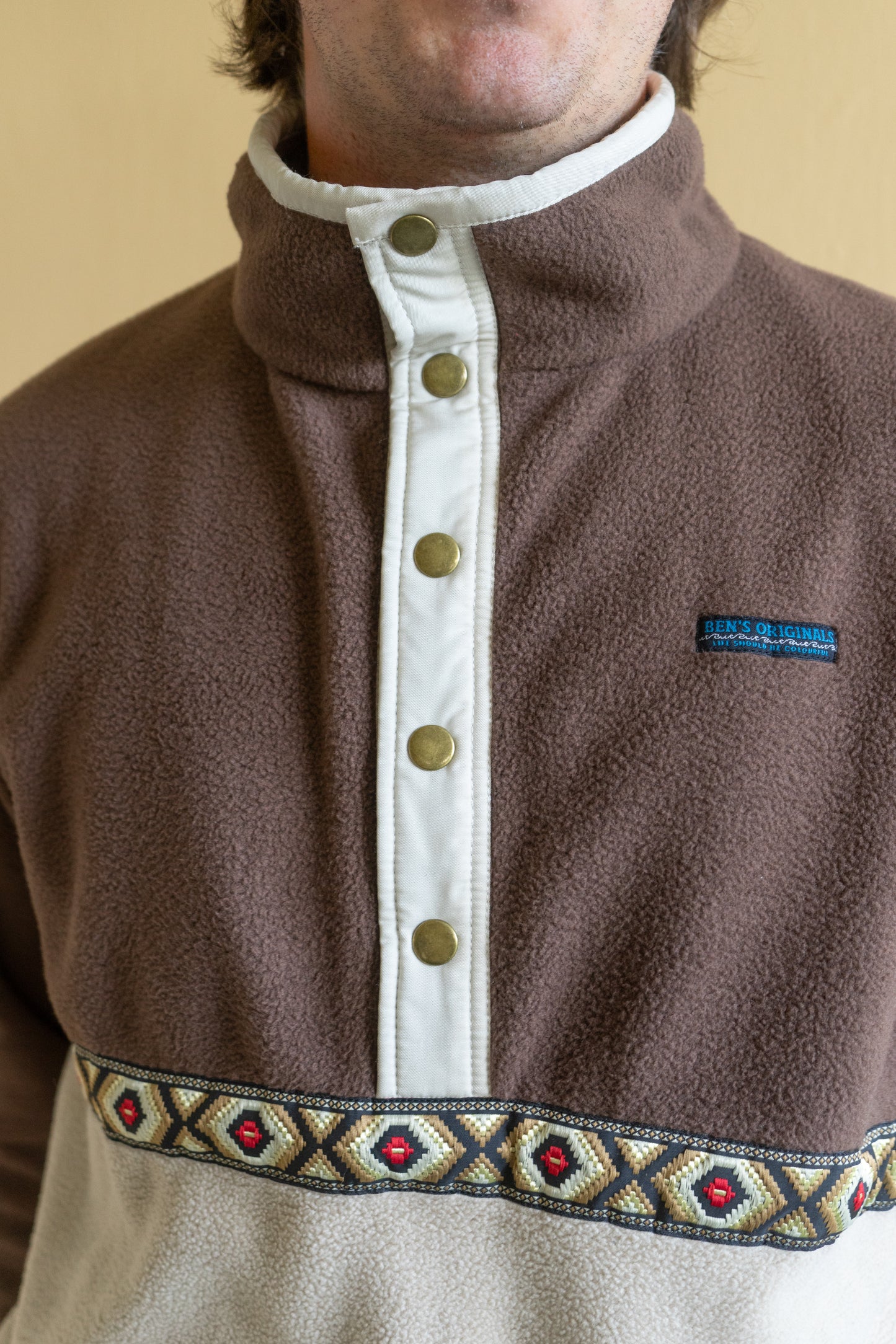 Sustainable brown fleece jumper
