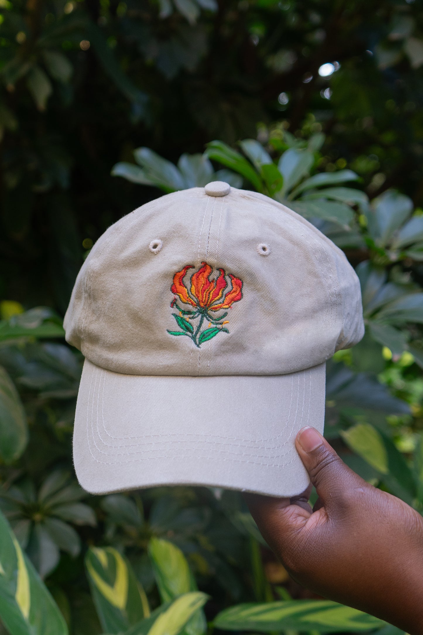 The Gloriosa Cap